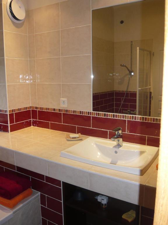 Chambres D'Hotes Grange Carree Saint-Rémy Oda fotoğraf